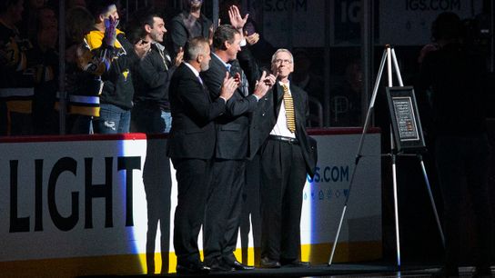 Lange retires from play-by-play after 46 years with Penguins taken at PPG Paints Arena (Penguins)